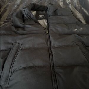 Men's Black Puffer Vest